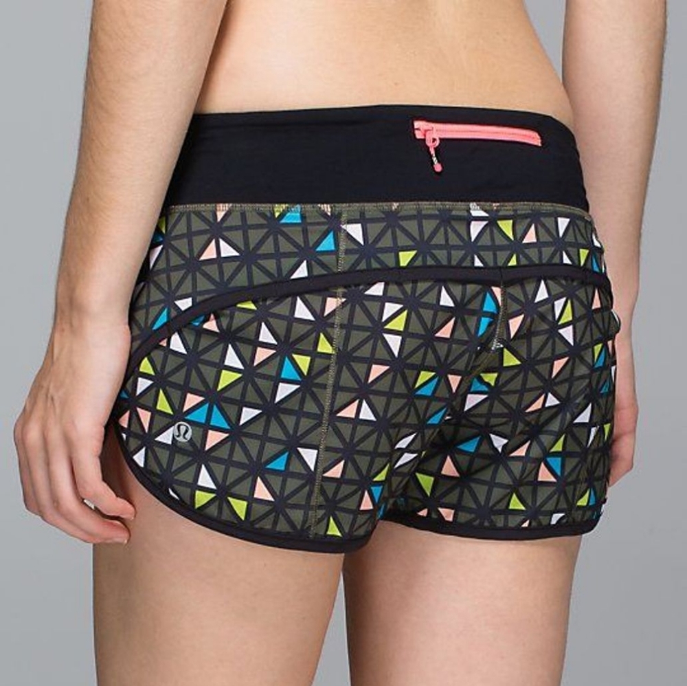 🦄 RARE Lululemon Confetti Pop Speed Short